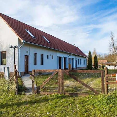Szent Kristof Udvarhaz * Kiskorpad